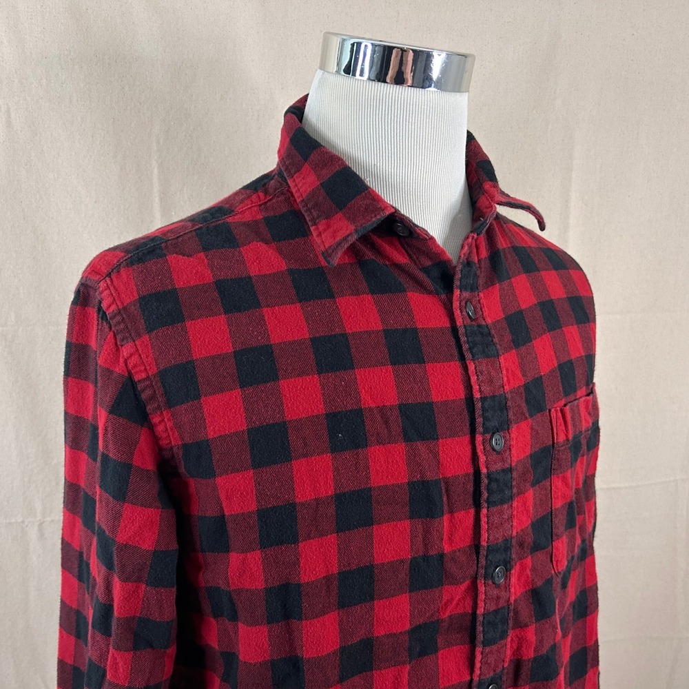 Uniqlo Large Regular Fit Flannel Shirt Red Black Buffalo Plaid Cotton Mens